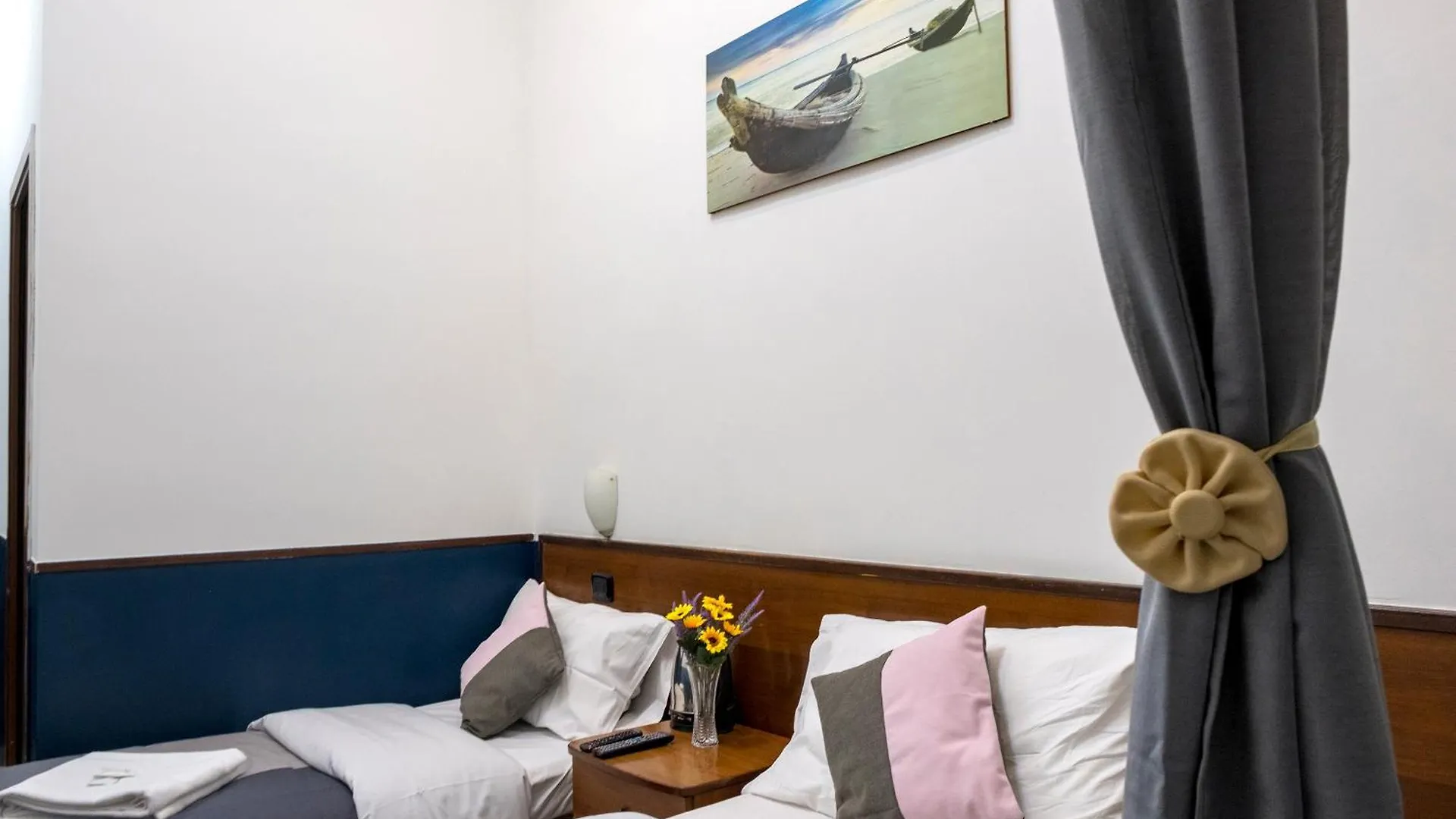 Stella Guest House O Affittacamere Roma 0*,  Italia